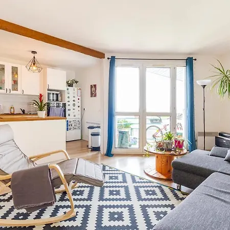 Chambre Calme Dans Un Lumineux Toulouse
